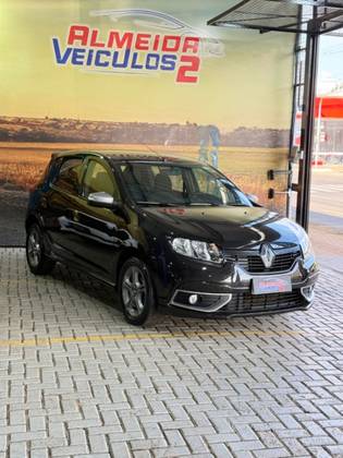 RENAULT SANDERO 1.0 12V SCE FLEX GT LINE MANUAL RENAULT SANDERO 1.0 12V SCE FLEX GT LINE MANUAL